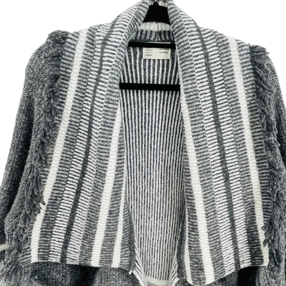 Anthropologie SaturdaySunday Portland Collar Gray Sweater/Cardigan w/Fringe - Picture 4 of 14